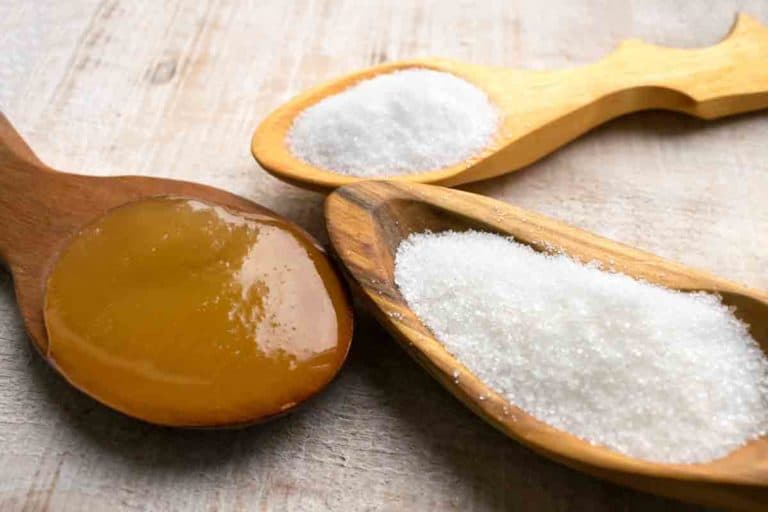 Sorbitintoleranz-verschiedene Zucker auf Holzlöffel